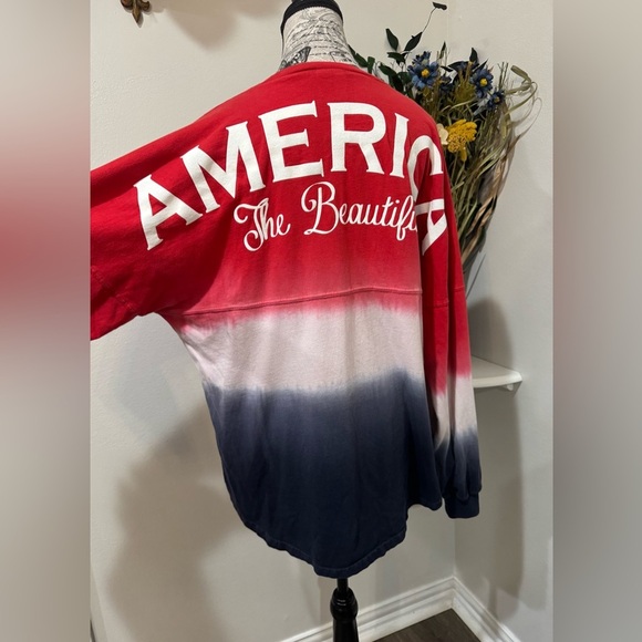 Spirited Patriotic Red, White and Blue V-Neck over sized shirt Size Large - Picture 3 of 5